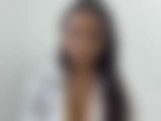 Live cam show with Lina - Public on madthumbs