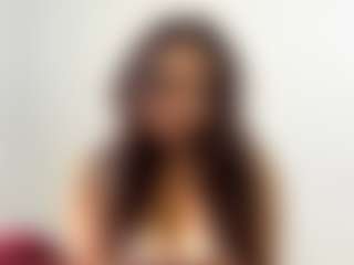 Live cam show with Lina - Latina on Milfs Live