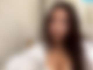 Live cam show with Lina - Public Brown Hair on Camsoda