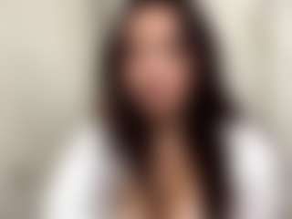 Lina's Live Sex Cam Show