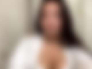 Lina's Live Sex Cam Show