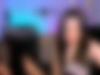 Live cam show with celia-mist - Lovense on PervPlay.com