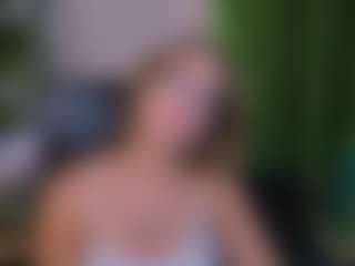 celia-mist's Live Sex Cam Show