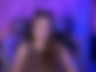 Live cam show with celia-mist - Red Hair on SpunkLive