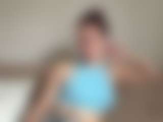 Lina's Live Sex Cam Show