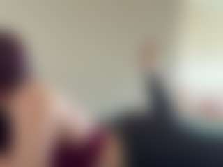 Live cam show with Lina - Striptease on ObeyMaria