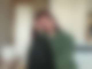 Live cam show with Lina - Handjob on Soda Cam