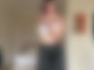 Lina's Live Sex Cam Show