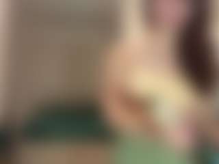 Live cam show with Lina - Bedroom Teen (18+) on xxxlivecams.org