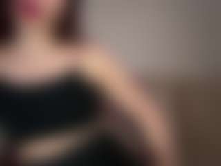 Lina's Live Sex Cam Show