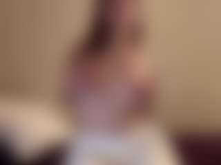 Lina's Live Sex Cam Show