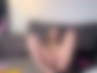 ElinaMiller's Live Sex Cam Show