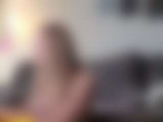 ElinaMiller's Live Sex Cam Show
