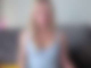 ElinaMiller's Live Sex Cam Show
