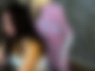 Live cam show with JuliaShyyy - Sexy on Dolls Live