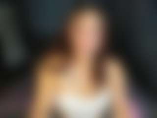 Live cam show with JuliaShyyy - Average on x69.live