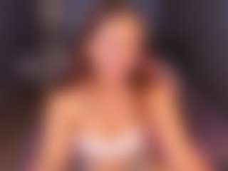 Live cam show with JuliaShyyy - Body Massage on Adult Interactions