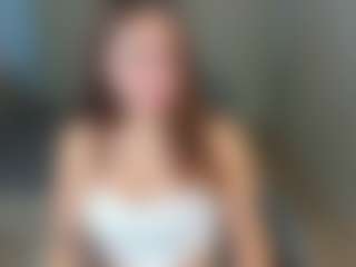 JuliaShyyy's Live Sex Cam Show