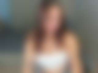 JuliaShyyy's Live Sex Cam Show
