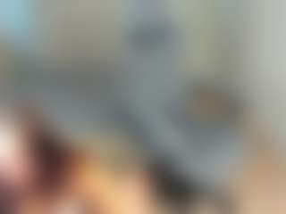 JuliaShyyy's Live Sex Cam Show