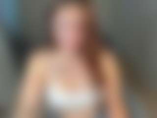 JuliaShyyy's Live Sex Cam Show
