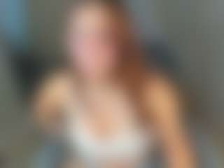 JuliaShyyy's Live Sex Cam Show