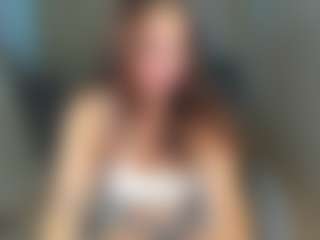 JuliaShyyy's Live Sex Cam Show