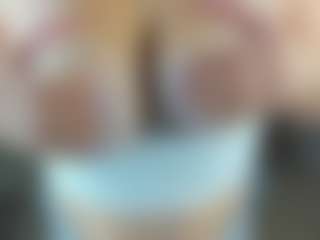 JuliaShyyy's Live Sex Cam Show