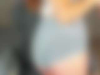 JuliaShyyy's Live Sex Cam Show