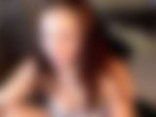 Live cam show with JuliaShyyy - Gorgeous on Gym Cam Girls