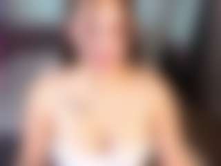 Live cam show with JuliaShyyy - Facial on nudelive.tv