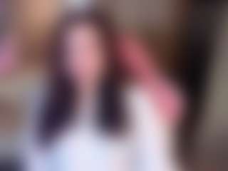 Live cam show with JuliaShyyy - Facial on dropp.cam