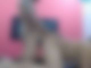 latinosninfomanos's Live Sex Cam Show