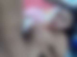 Live cam show with latinosninfomanos - Drinking on Free Soda