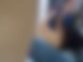 Live cam show with latinosninfomanos - Drinking on Camsoda