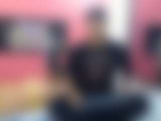 Live cam show with latinosninfomanos - Thin on Camsoda.co