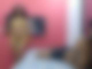 Live cam show with latinosninfomanos - Ass Bouncing on TeamSkeetLive