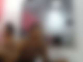 latinosninfomanos's Live Sex Cam Show
