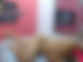 latinosninfomanos's Live Sex Cam Show