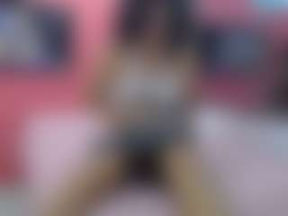 Live cam show with latinosninfomanos - Thin on Camsoda