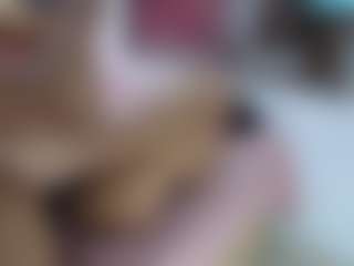 Live cam show with latinosninfomanos - Thin on Camsoda