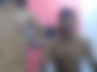 latinosninfomanos's Live Sex Cam Show