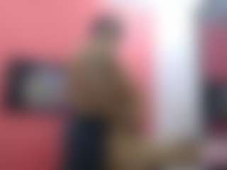 Live cam show with latinosninfomanos - Eating Pussy on x69.live