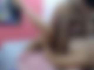 Live cam show with latinosninfomanos - Eating Pussy on Gym Cam Girls