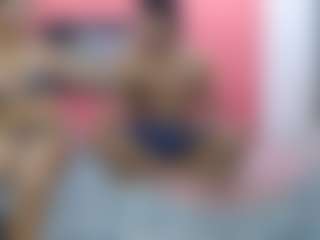 latinosninfomanos's Live Sex Cam Show