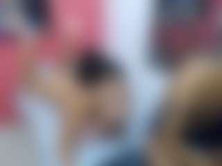 Live cam show with latinosninfomanos - Strip on CamwithHer