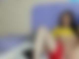 LauraAura69's Live Sex Cam Show