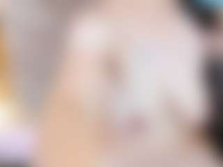 LauraAura69's Live Sex Cam Show