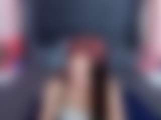 LiviaSshy's Live Sex Cam Show
