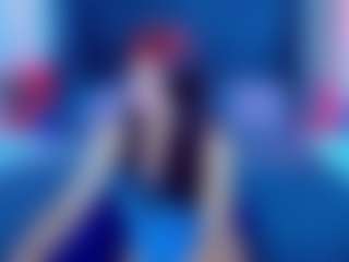 LiviaSshy's Live Sex Cam Show